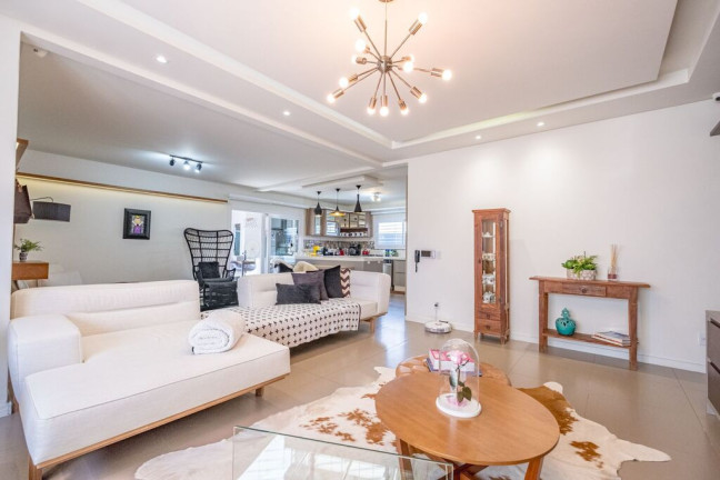Imagem Casa de Condomínio com 3 Quartos à Venda, 228 m² em Ingleses Do Rio Vermelho - Florianópolis Imagem Casa de Condomínio com 3 Quartos à Venda, 228 m² em Ingleses Do Rio Vermelho - Florianópolis