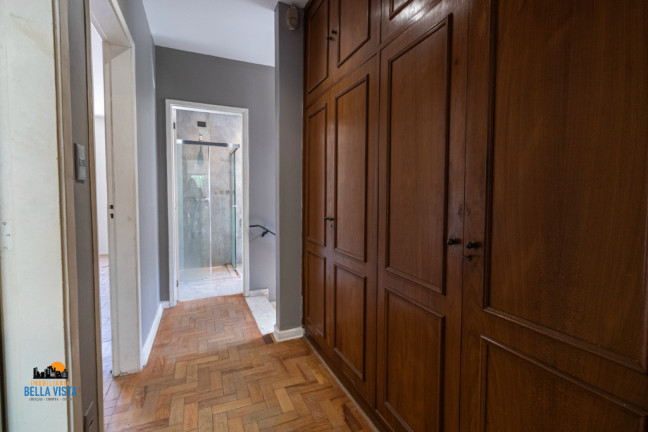 Imagem Casa com 3 Quartos à Venda, em Moema - São Paulo Imagem Casa com 3 Quartos à Venda, em Moema - São Paulo
