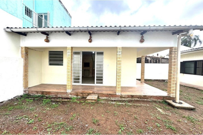 Imagem Casa com 3 Quartos à Venda, 173 m² em Sarandi - Porto Alegre Imagem Casa com 3 Quartos à Venda, 173 m² em Sarandi - Porto Alegre