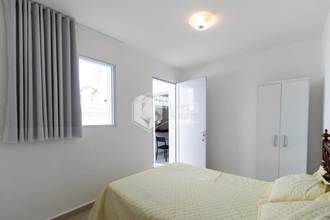 Imagem Casa com 4 Quartos à Venda, 150 m² em Cambuci - São Paulo Imagem Casa com 4 Quartos à Venda, 150 m² em Cambuci - São Paulo