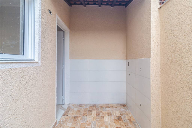 Imagem Sobrado com 2 Quartos à Venda, em Solemar - Praia Grande Imagem Sobrado com 2 Quartos à Venda, em Solemar - Praia Grande