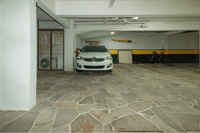 Imagem Apartamento com 2 Quartos à Venda, 68 m² em Menino Deus - Porto Alegre Imagem Apartamento com 2 Quartos à Venda, 68 m² em Menino Deus - Porto Alegre