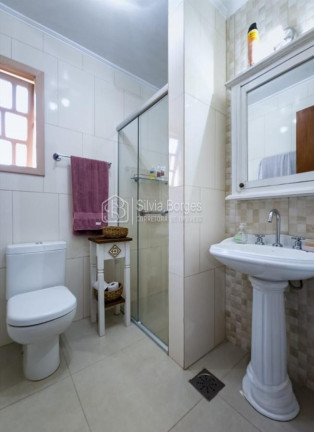 Imagem Sobrado com 3 Quartos à Venda, 209 m² em Ipanema - Porto Alegre