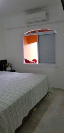 Imagem Casa com 3 Quartos à Venda, 250 m² em Oásis - Peruíbe Imagem Casa com 3 Quartos à Venda, 250 m² em Oásis - Peruíbe