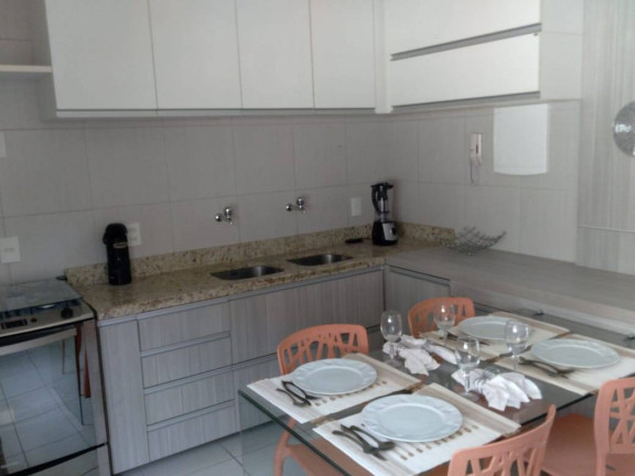 Imagem Casa com 4 Quartos à Venda, em Edson Queiroz - Fortaleza Imagem Casa com 4 Quartos à Venda, em Edson Queiroz - Fortaleza