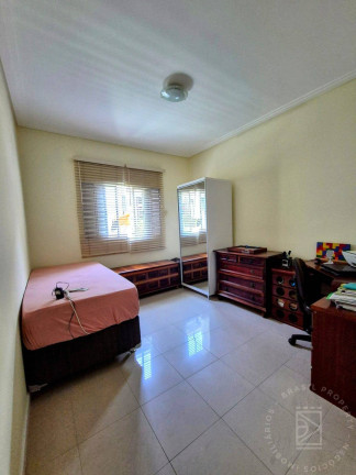 Imagem Casa com 3 Quartos à Venda, 199 m² em Bosque Dos Eucaliptos - São José Dos Campos Imagem Casa com 3 Quartos à Venda, 199 m² em Bosque Dos Eucaliptos - São José Dos Campos
