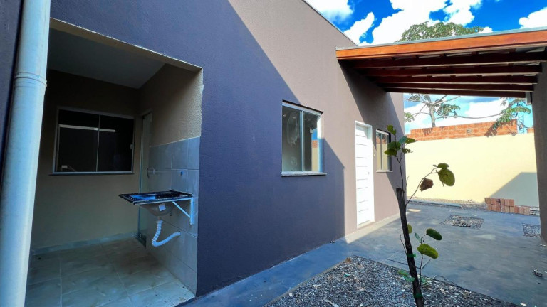 Imagem Casa com 2 Quartos à Venda, 45 m² em Riviera Park - Campo Grande