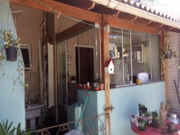 Imagem Sobrado com 3 Quartos à Venda, 80 m² em Alto Petrópolis - Porto Alegre Imagem Sobrado com 3 Quartos à Venda, 80 m² em Alto Petrópolis - Porto Alegre
