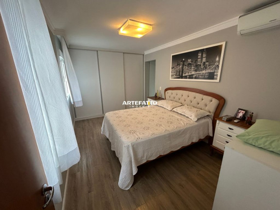 Imagem Casa de Condomínio com 4 Quartos à Venda, 215 m² em Interlagos - São Paulo Imagem Casa de Condomínio com 4 Quartos à Venda, 215 m² em Interlagos - São Paulo