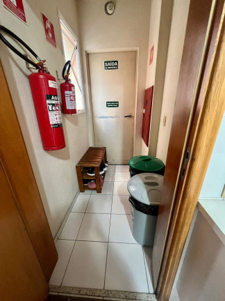 Imagem Imóvel com 4 Quartos à Venda, 144 m² em Pinheiros - São Paulo Imagem Imóvel com 4 Quartos à Venda, 144 m² em Pinheiros - São Paulo