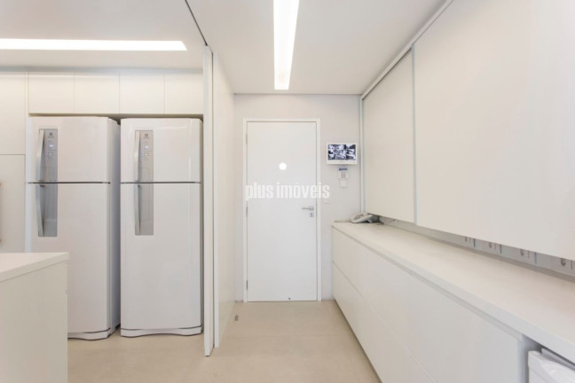 Imagem Casa com 3 Quartos à Venda, 723 m² em Jardim Paulista - São Paulo Imagem Casa com 3 Quartos à Venda, 723 m² em Jardim Paulista - São Paulo