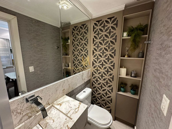 Imagem Apartamento com 4 Quartos à Venda, 144 m² em Centro - Balneário Camboriú Imagem Apartamento com 4 Quartos à Venda, 144 m² em Centro - Balneário Camboriú