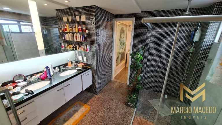 Imagem Apartamento com 3 Quartos à Venda, 303 m² em Patriolino Ribeiro - Fortaleza Imagem Apartamento com 3 Quartos à Venda, 303 m² em Patriolino Ribeiro - Fortaleza