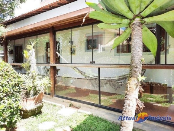 Imagem Casa com 4 Quartos à Venda, 174 m² em Vargem Grande - Teresópolis Imagem Casa com 4 Quartos à Venda, 174 m² em Vargem Grande - Teresópolis