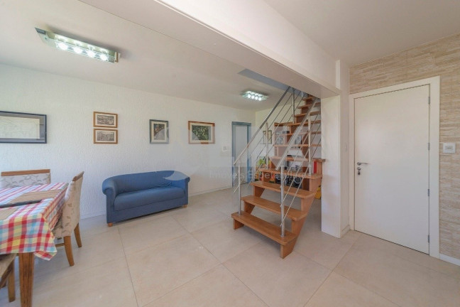 Imagem Imóvel com 3 Quartos à Venda, 172 m² em Petrópolis - Porto Alegre