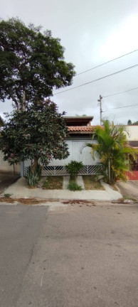 Sobrado com 4 Quartos para Alugar, 129 m² em Jardim Dos Pinheiros - Atibaia