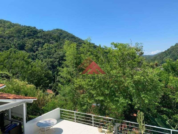 Imagem Casa com 4 Quartos à Venda, 360 m² em Itaipu - Niterói Imagem Casa com 4 Quartos à Venda, 360 m² em Itaipu - Niterói