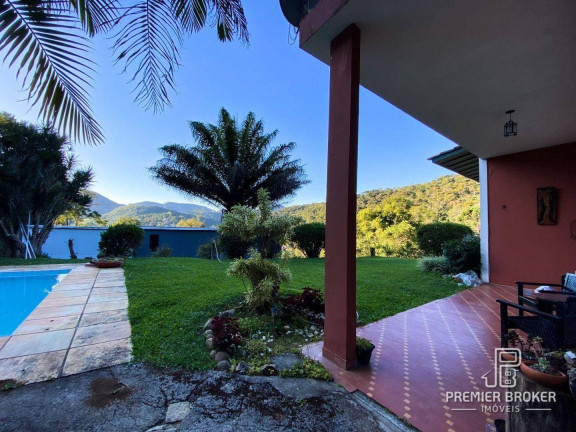 Imagem Casa com 4 Quartos à Venda, 133 m² em Golfe - Teresópolis Imagem Casa com 4 Quartos à Venda, 133 m² em Golfe - Teresópolis