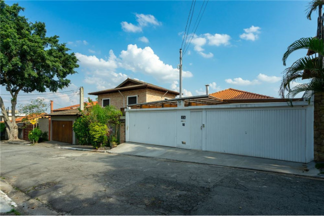 Imagem Casa com 4 Quartos à Venda, em Rolinópolis - São Paulo Imagem Casa com 4 Quartos à Venda, em Rolinópolis - São Paulo