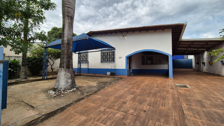 Imagem Casa com 4 Quartos à Venda,  em Vila Yolanda - Foz Do Iguaçu