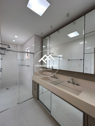 Imagem Apartamento com 4 Quartos à Venda, 222 m² em Meia Praia - Itapema Imagem Apartamento com 4 Quartos à Venda, 222 m² em Meia Praia - Itapema