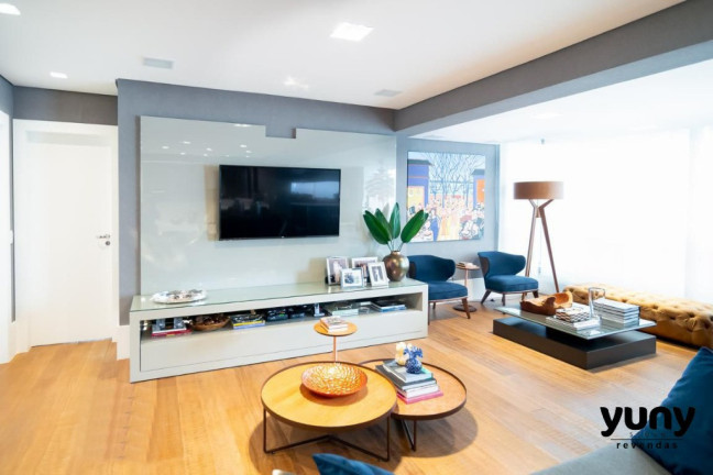 Imagem Apartamento com 2 Quartos à Venda, 128 m² em Brooklin - São Paulo
