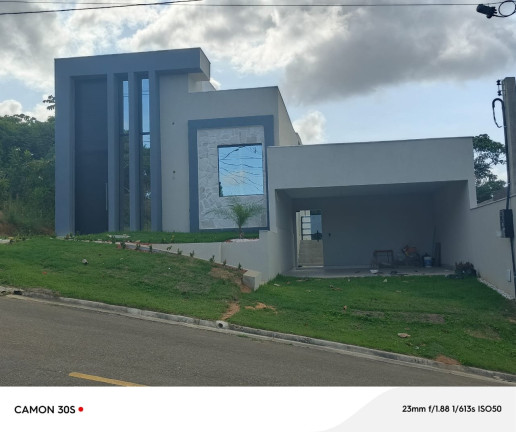 Casa com 3 Quartos à Venda, 150 m² em Cajazeiras De Abrantes (abrantes) - Camaçari