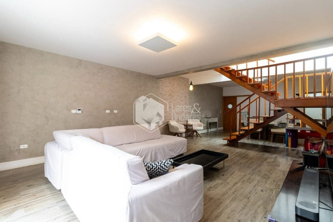 Casa com 3 Quartos à Venda, 243 m² em Vila Mariana - São Paulo
