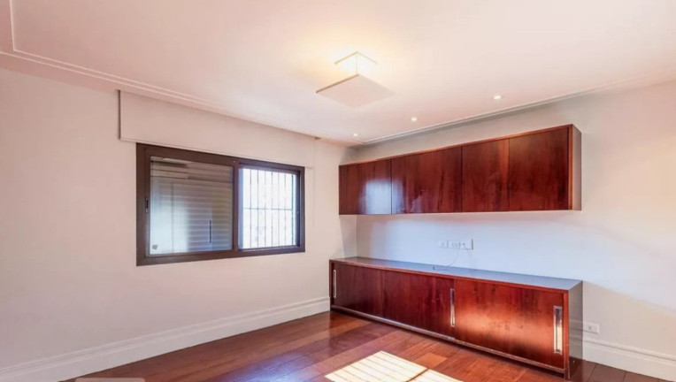 Imagem Imóvel com 3 Quartos à Venda, 228 m² em Moema - São Paulo