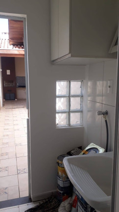 Imagem Casa com 2 Quartos à Venda, 125 m² em Jardim Continental Ii - Taubaté Imagem Casa com 2 Quartos à Venda, 125 m² em Jardim Continental Ii - Taubaté