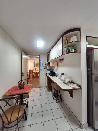 Imagem Apartamento com 4 Quartos à Venda, 149 m² em Barra Da Tijuca - Rio De Janeiro