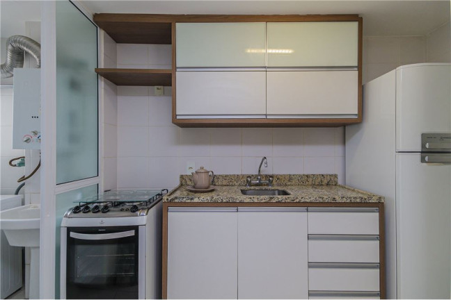 Imagem Imóvel com 3 Quartos à Venda,  em Passo Da Areia - Porto Alegre