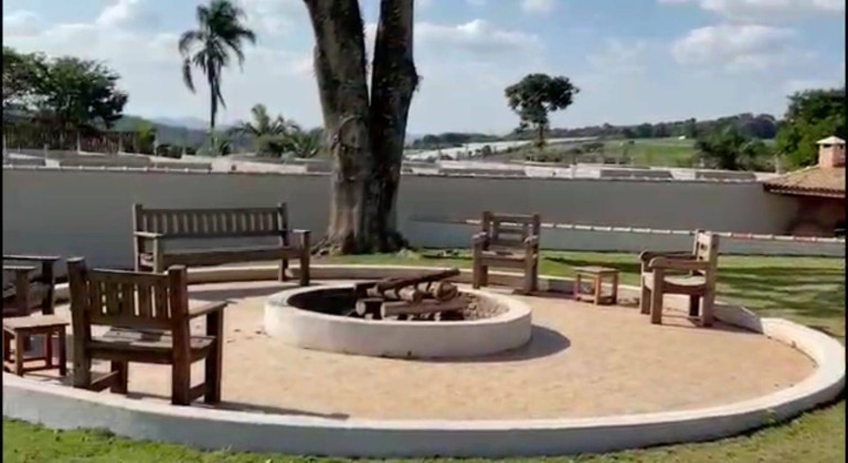 Imagem Chácara com 5 Quartos à Venda, 4.000 m² em Centro - Atibaia Imagem Chácara com 5 Quartos à Venda, 4.000 m² em Centro - Atibaia