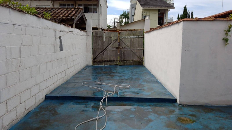 Imagem Casa com 3 Quartos à Venda, 250 m² em Ubatuba Imagem Casa com 3 Quartos à Venda, 250 m² em Ubatuba