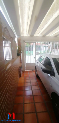 Sobrado com 3 Quartos à Venda, 130 m² em Olímpico - São Caetano Do Sul