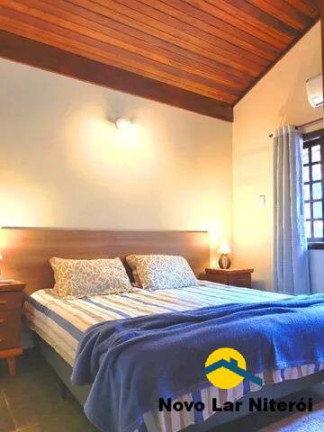 Imagem Casa com 3 Quartos à Venda, 300 m² em Camboinhas - Niterói Imagem Casa com 3 Quartos à Venda, 300 m² em Camboinhas - Niterói