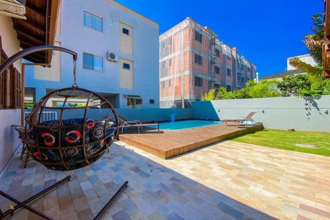 Imagem Casa com 3 Quartos à Venda, em Palmas - Governador Celso Ramos Imagem Casa com 3 Quartos à Venda, em Palmas - Governador Celso Ramos