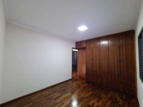 Imagem Casa com 3 Quartos à Venda, 400 m² em Madureira - Bauru Imagem Casa com 3 Quartos à Venda, 400 m² em Madureira - Bauru