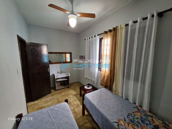 Imagem Casa com 2 Quartos à Venda, 100 m² em Real - Praia Grande Imagem Casa com 2 Quartos à Venda, 100 m² em Real - Praia Grande