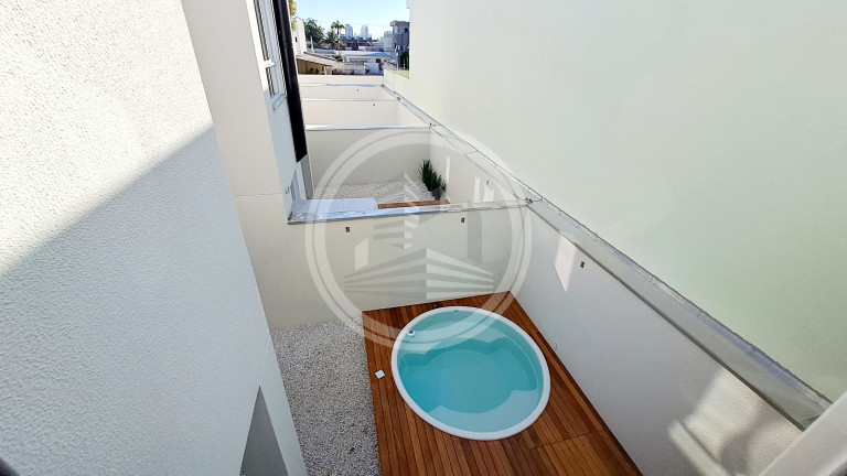 Imagem Casa com 3 Quartos à Venda, 154 m² em São João - Itajaí Imagem Casa com 3 Quartos à Venda, 154 m² em São João - Itajaí