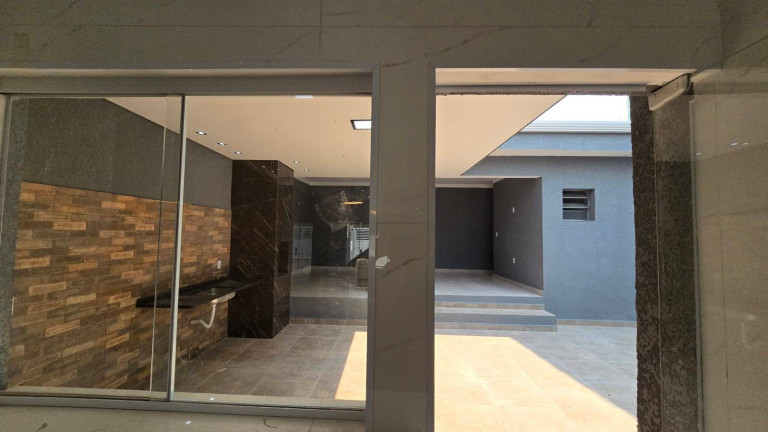 Imagem Casa com 4 Quartos à Venda, 250 m² em Jardim Guadalupe - Sorocaba Imagem Casa com 4 Quartos à Venda, 250 m² em Jardim Guadalupe - Sorocaba