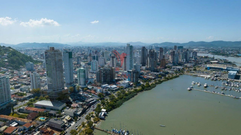 Imagem Apartamento com 4 Quartos à Venda, 205 m² em Fazenda - Itajaí Imagem Apartamento com 4 Quartos à Venda, 205 m² em Fazenda - Itajaí