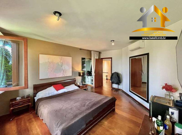 Imagem Casa com 5 Quartos à Venda, 850 m² em Granja Viana - Carapicuíba Imagem Casa com 5 Quartos à Venda, 850 m² em Granja Viana - Carapicuíba