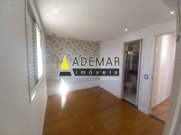 Imagem Apartamento com 3 Quartos à Venda,  em Piraporinha - Diadema