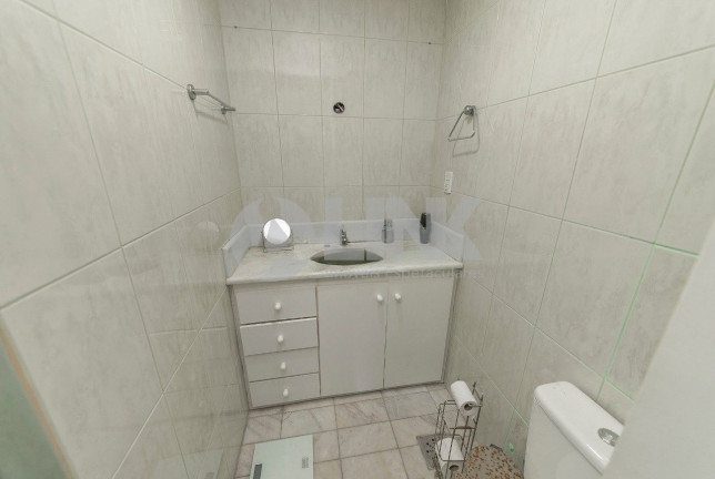 Imagem Imóvel com 3 Quartos à Venda, 172 m² em Petrópolis - Porto Alegre