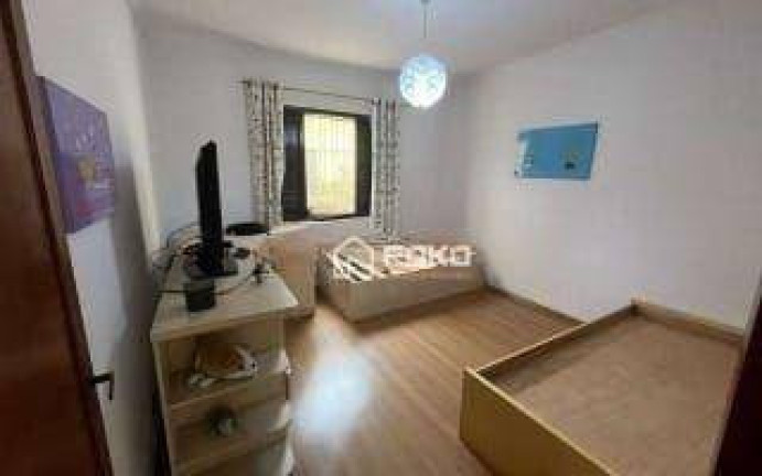 Imagem Casa com 4 Quartos para Alugar, 224 m² em Jardim Maria Helena - Guarulhos Imagem Casa com 4 Quartos para Alugar, 224 m² em Jardim Maria Helena - Guarulhos