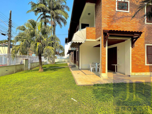Imagem Casa com 4 Quartos para Temporada, 160 m² em Canasvieiras - Florianópolis Imagem Casa com 4 Quartos para Temporada, 160 m² em Canasvieiras - Florianópolis