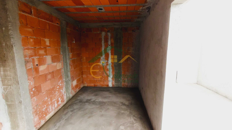 Imagem Sobrado com 3 Quartos à Venda, 130 m² em Xaxim - Curitiba Imagem Sobrado com 3 Quartos à Venda, 130 m² em Xaxim - Curitiba