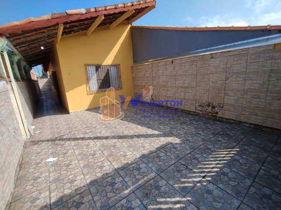 Casa com 2 Quartos à Venda,  em Plataforma - Mongaguá