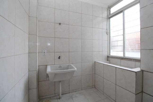 Imagem Imóvel com 3 Quartos à Venda, 126 m² em Petrópolis - Porto Alegre Imagem Imóvel com 3 Quartos à Venda, 126 m² em Petrópolis - Porto Alegre